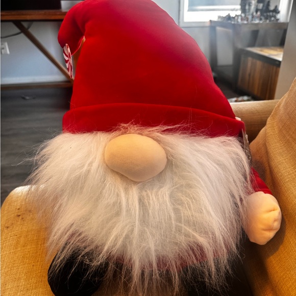 Red and White Gnome Plush - Picture 4 of 5